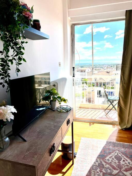 Seaview Penthouse On The Square Apartment Aígion Ngoại thất bức ảnh
