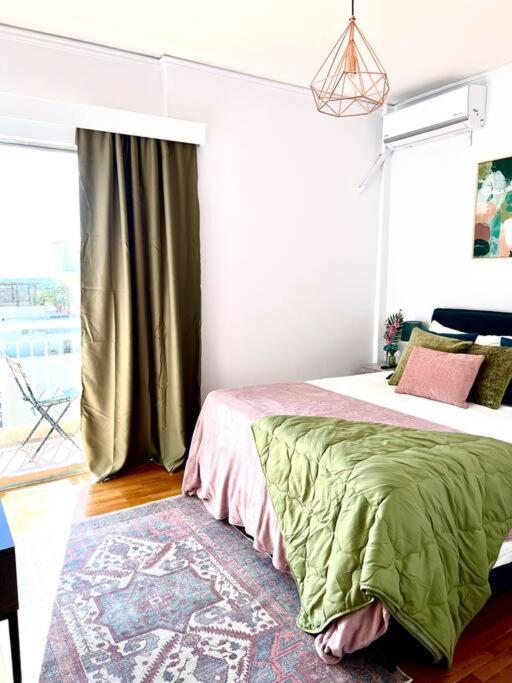 Seaview Penthouse On The Square Apartment Aígion Ngoại thất bức ảnh
